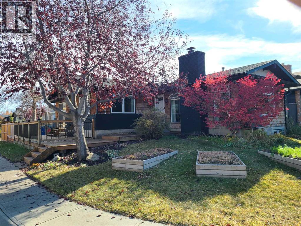 52 Sunhurst Rd SE, Calgary, AB T2X 1T1