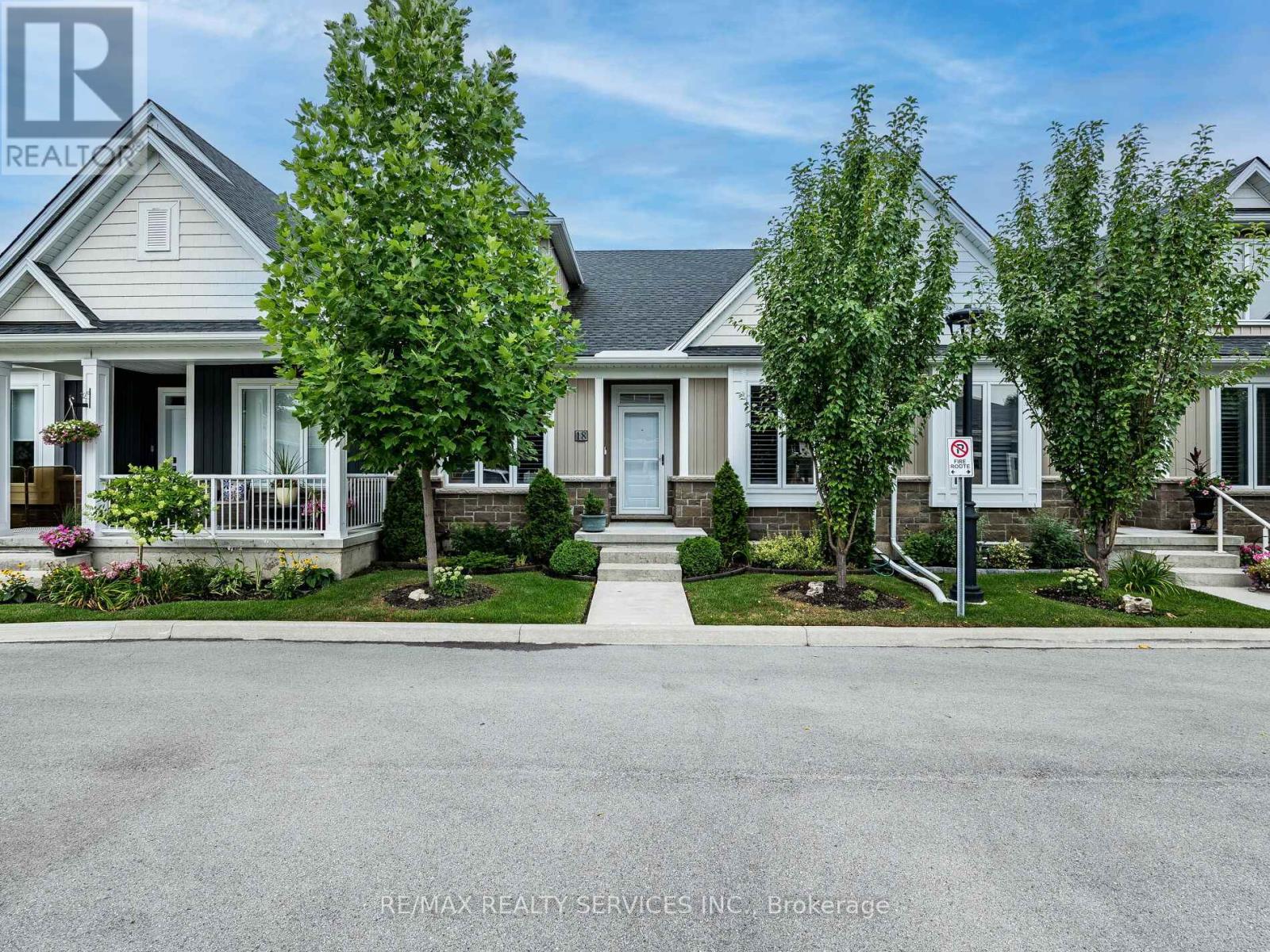 18 Princeton Common St, St. Catharines, ON L2N 0B7