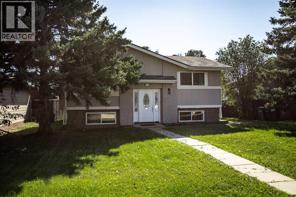 98 Avenue Unit 10345, High Level, AB T0H 1Z0
