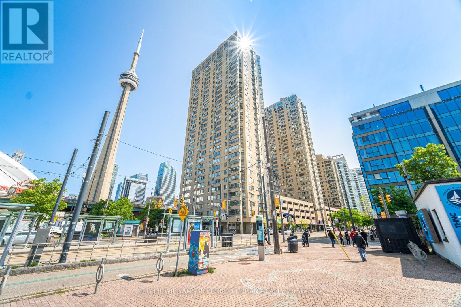 2008 270 Queens Quay W, Toronto, ON M5J 2N4