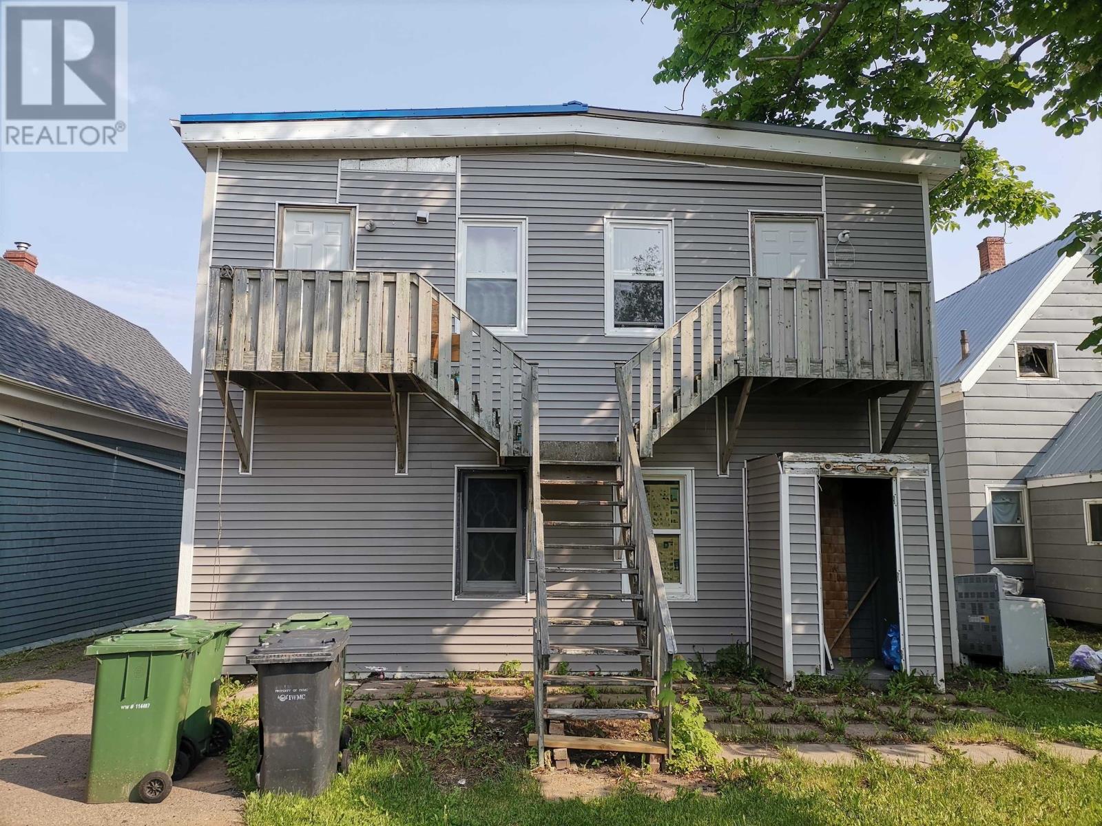 72 Douglas St, Charlottetown, PE C1A 2J2