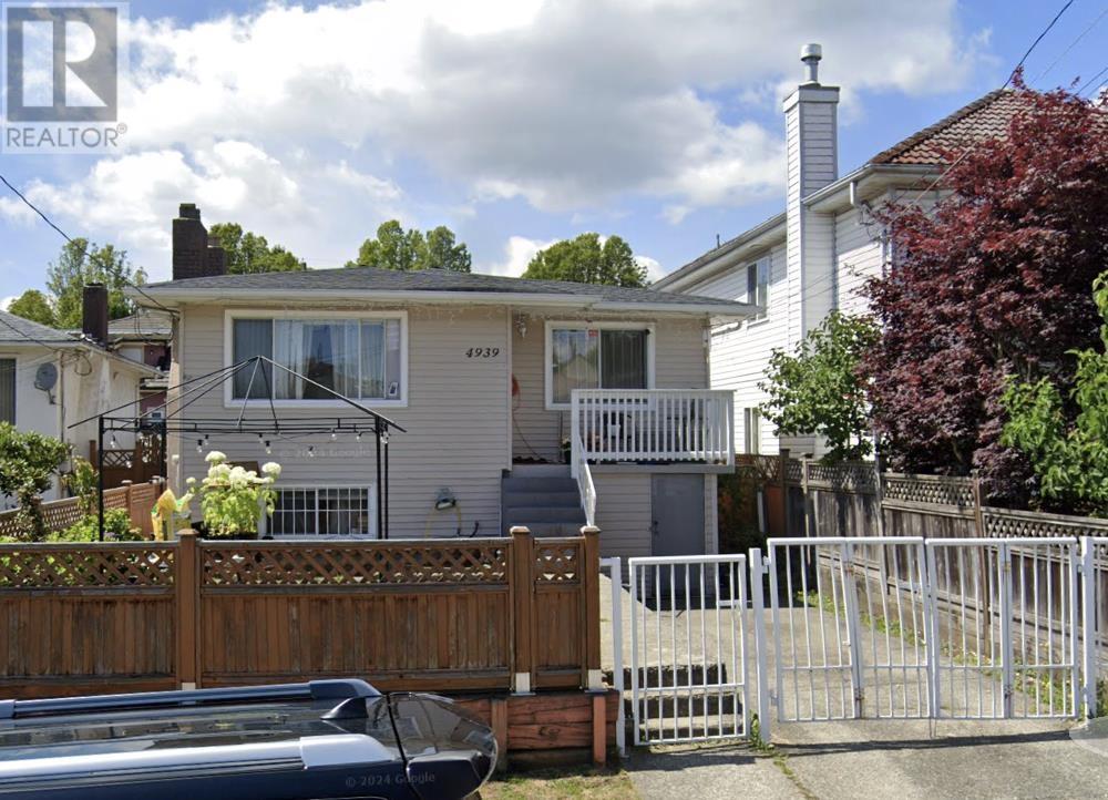 4939 Rupert St, Vancouver, BC V5R 2J6