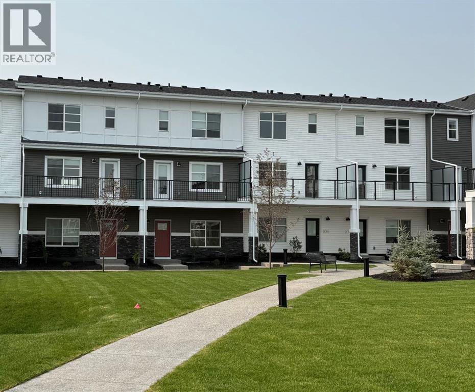 135 Belmont Passage Sw Unit 208, Calgary, AB T2X 4N4