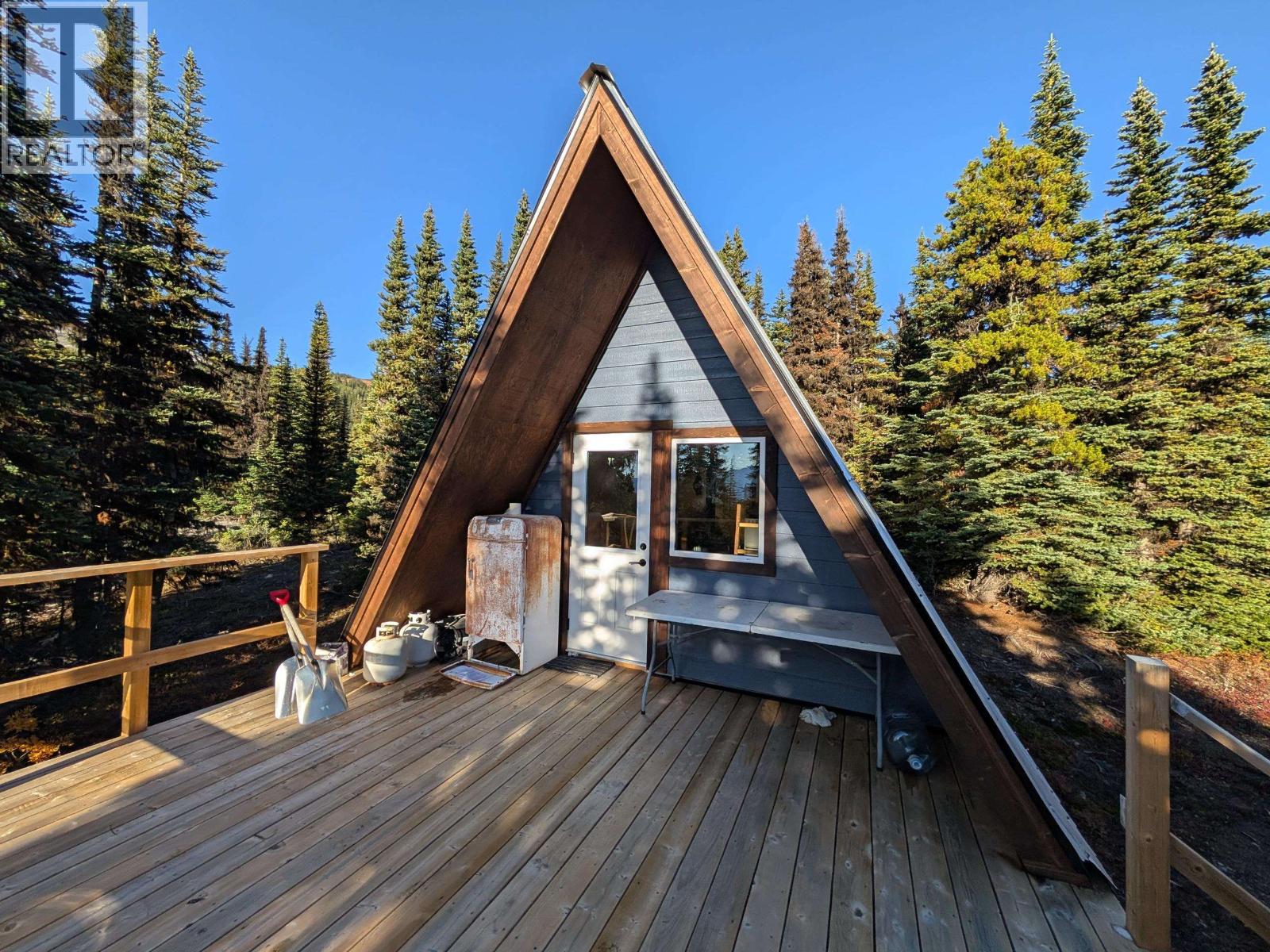 316 Prarie Rd, Smithers, BC V0J 2N0
