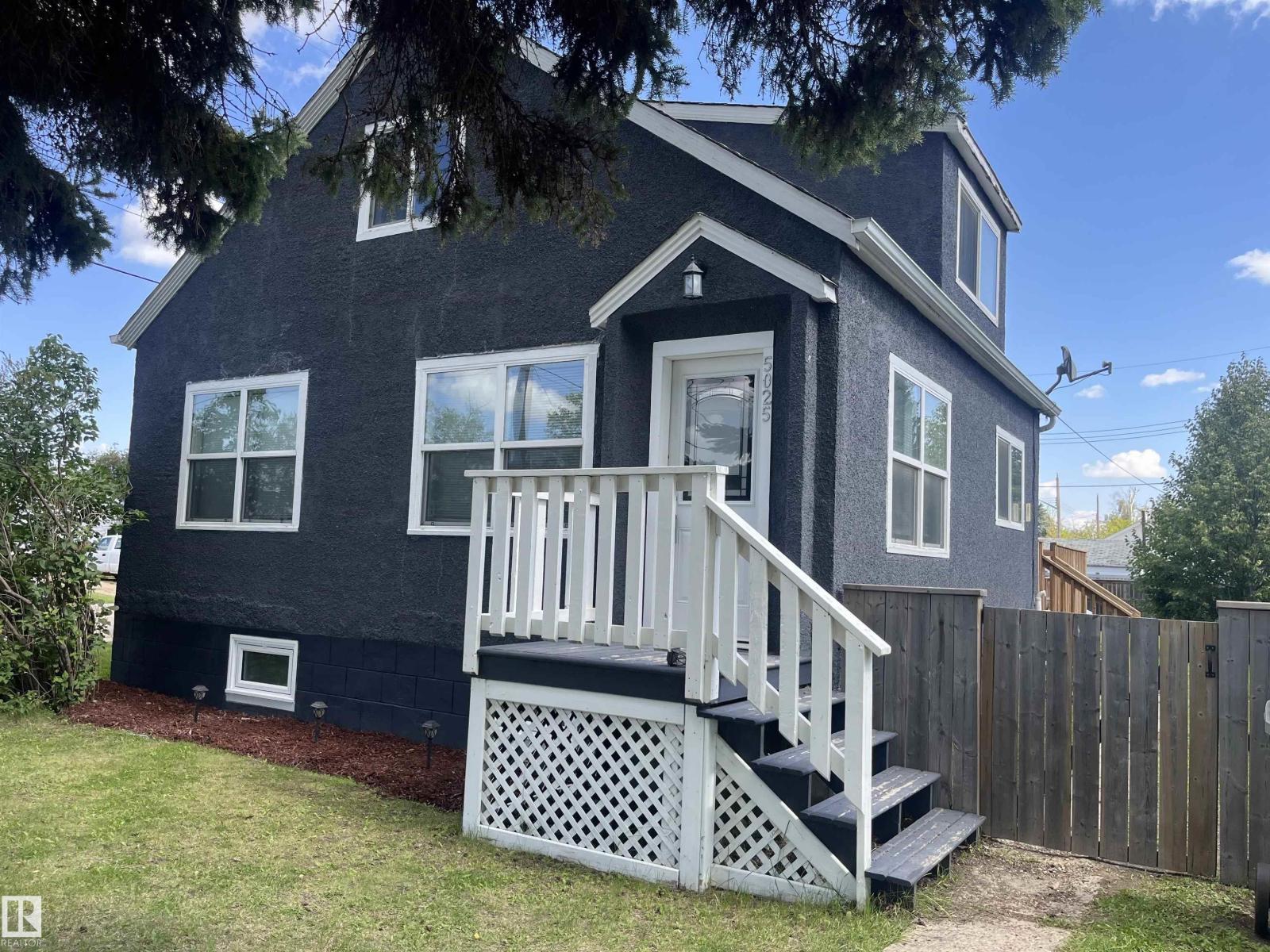 49 St Unit 5025, Calmar, AB T0C 0V0