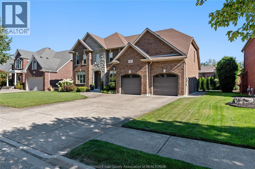 1260 Lyoness Ct, Lasalle, ON N9J 3Y6