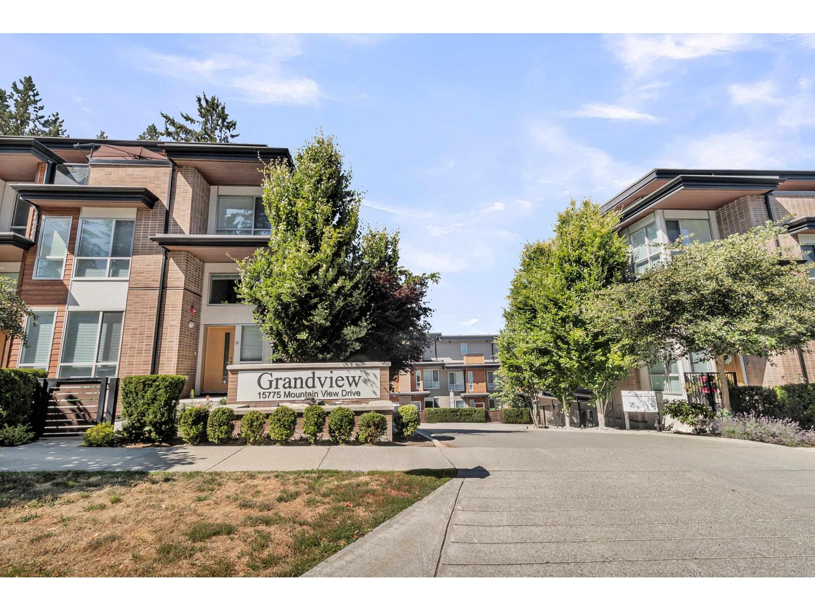 15775 Mountain View Drive Unit 31, Surrey, BC V3Z 0W7