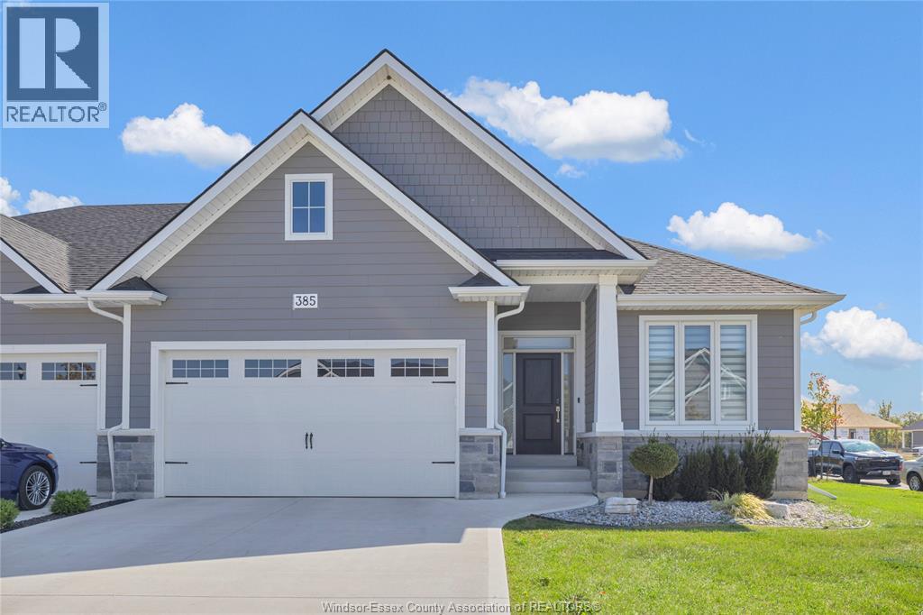 385 Matese St, Lakeshore, ON N8L 0X5