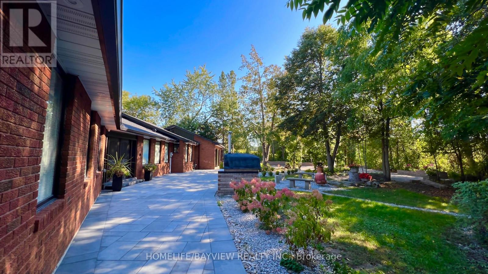 12575 Weston Rd, King, ON L7B 1K4