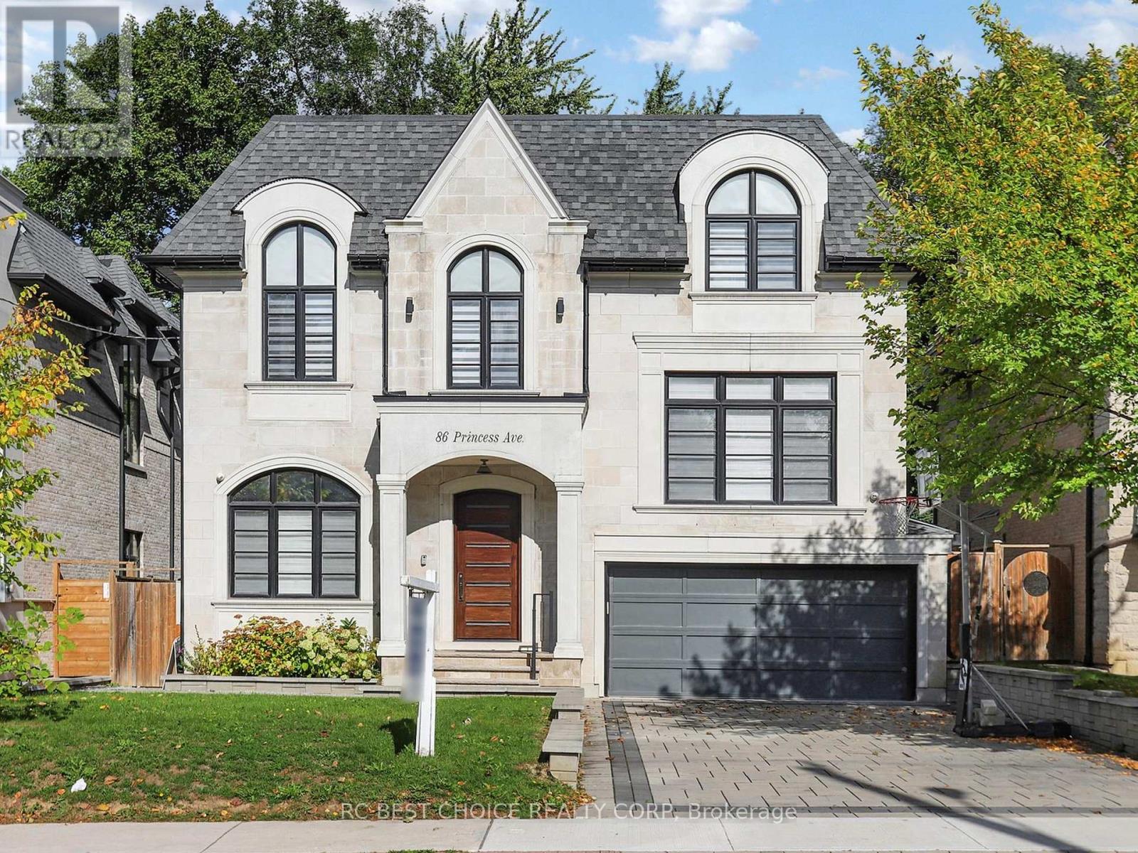 86 Princess Ave, Toronto, ON M2N 3R6