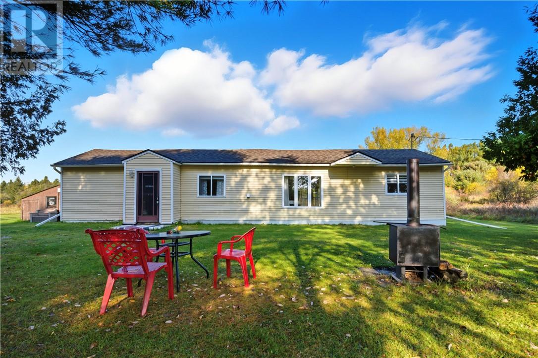 41 Graham Rd, Sables-Spanish Rivers, ON P0P 1P0