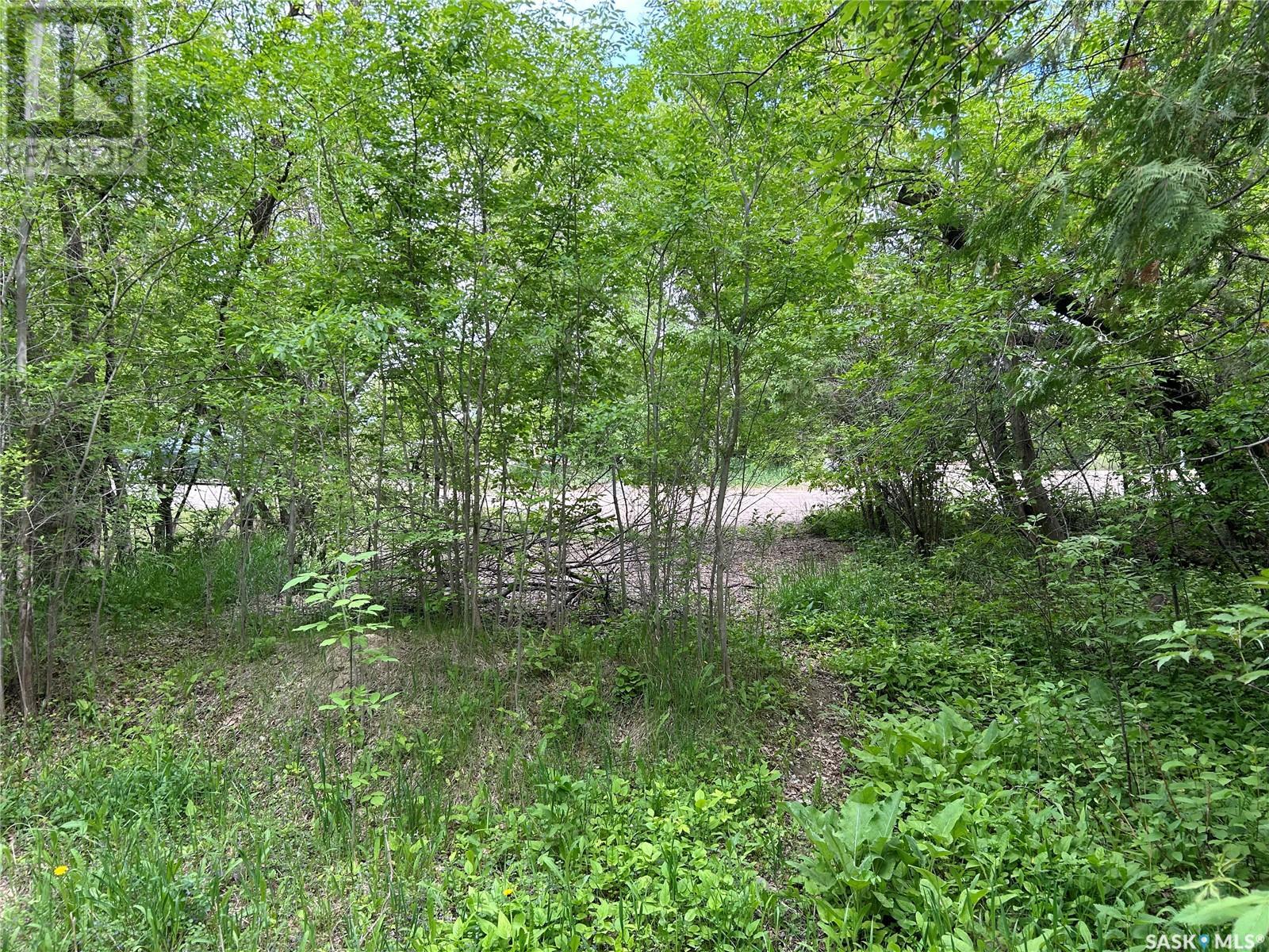 463 Fairchild Ave, Regina Beach, SK S0G 4C0