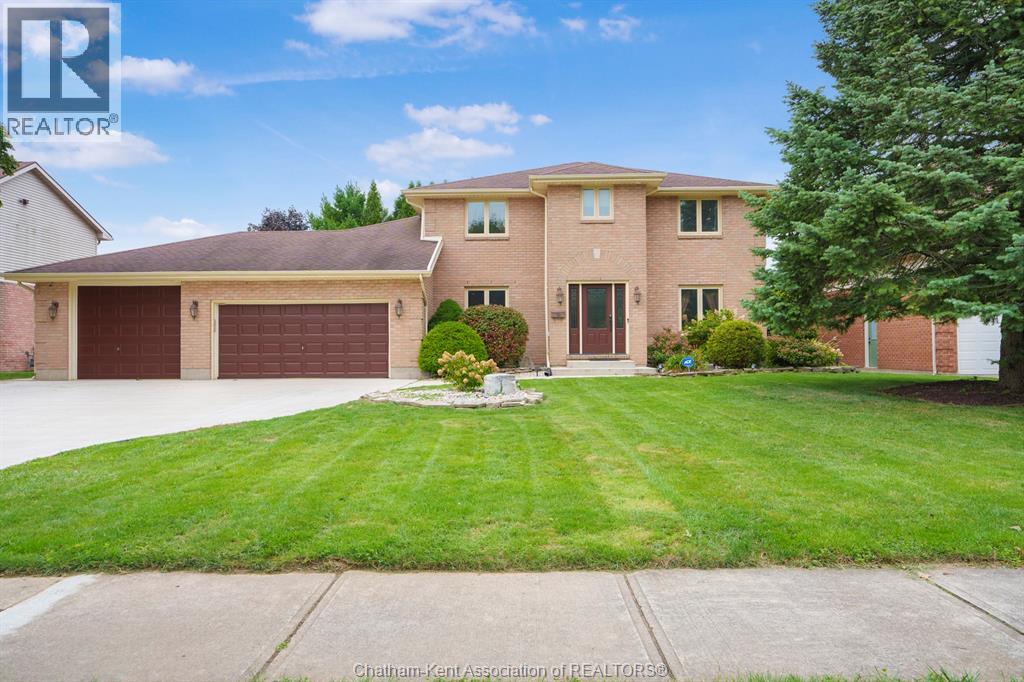 34 Braemar Blvd, Chatham-Kent, ON N7M 6G2