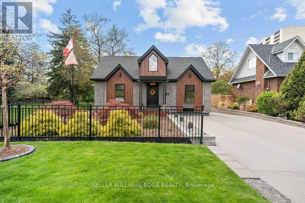 61 Lake Ave N, Hamilton, ON L8E 1L2