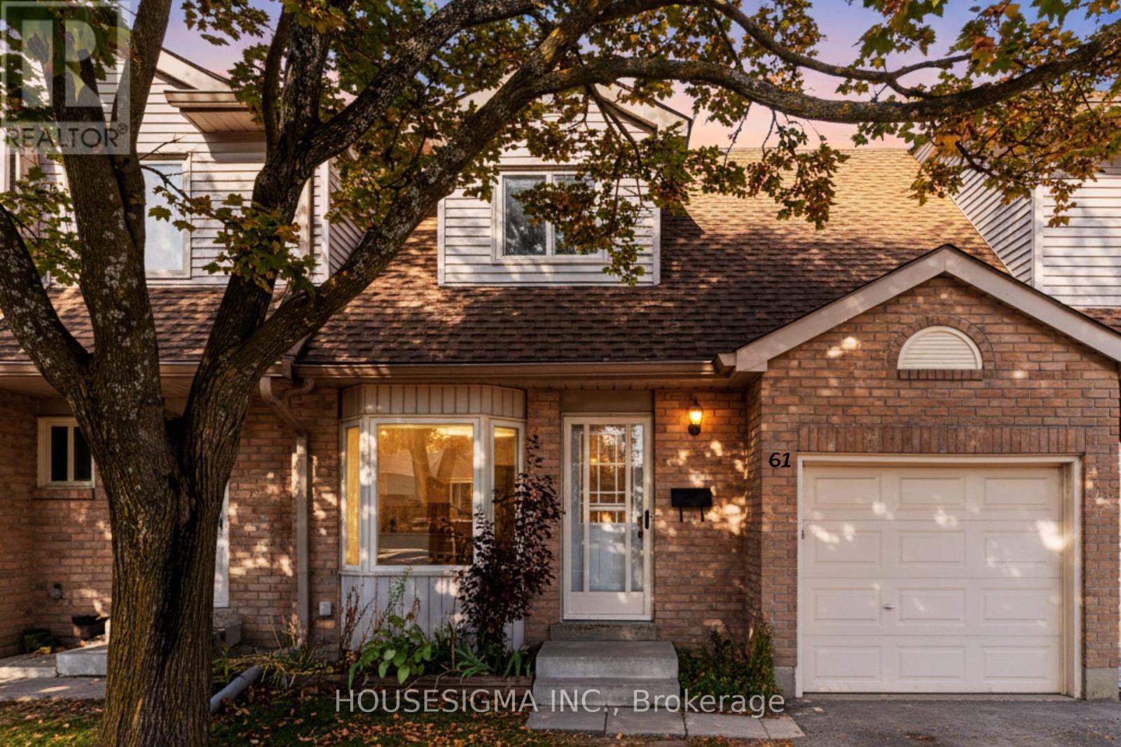 61 31 Parkview Dr, Orangeville, ON L9W 4J1