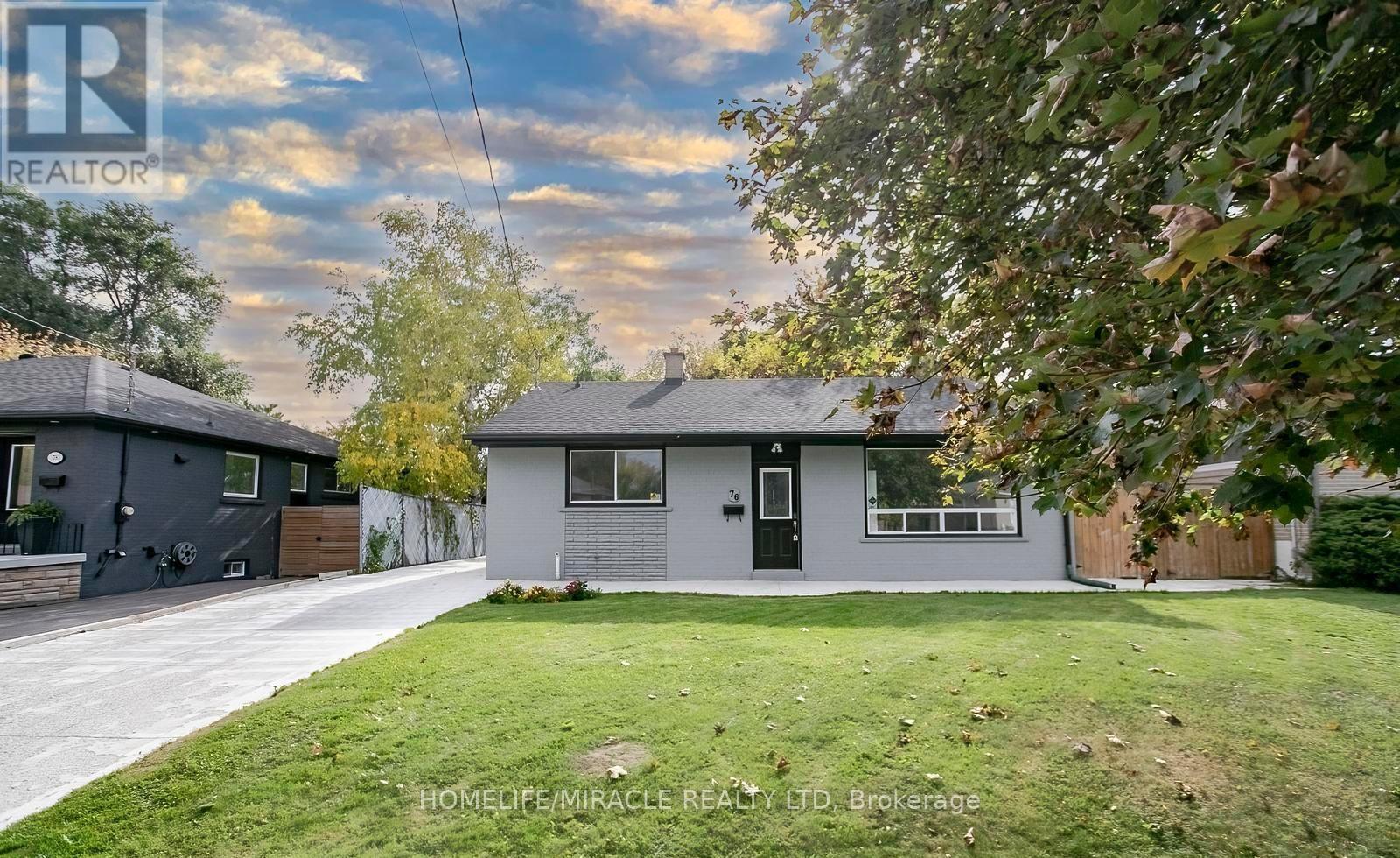 76 Raylawn Cres, Halton Hills, ON L7G 4N1