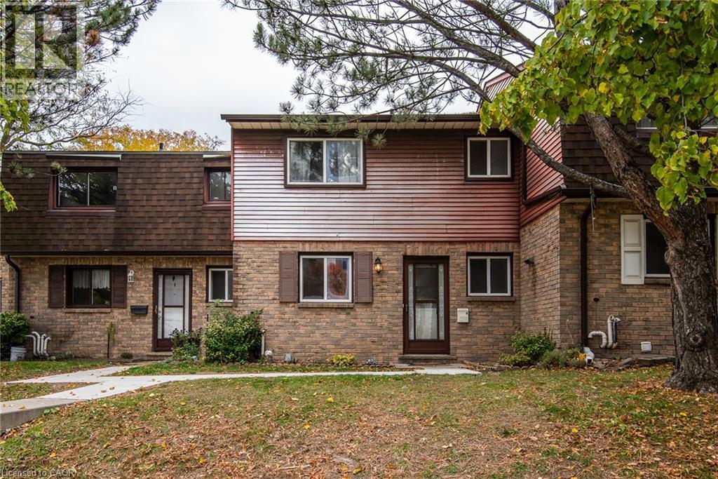 175 Siebert Avenue Unit 7, Kitchener, ON N2C 2M1