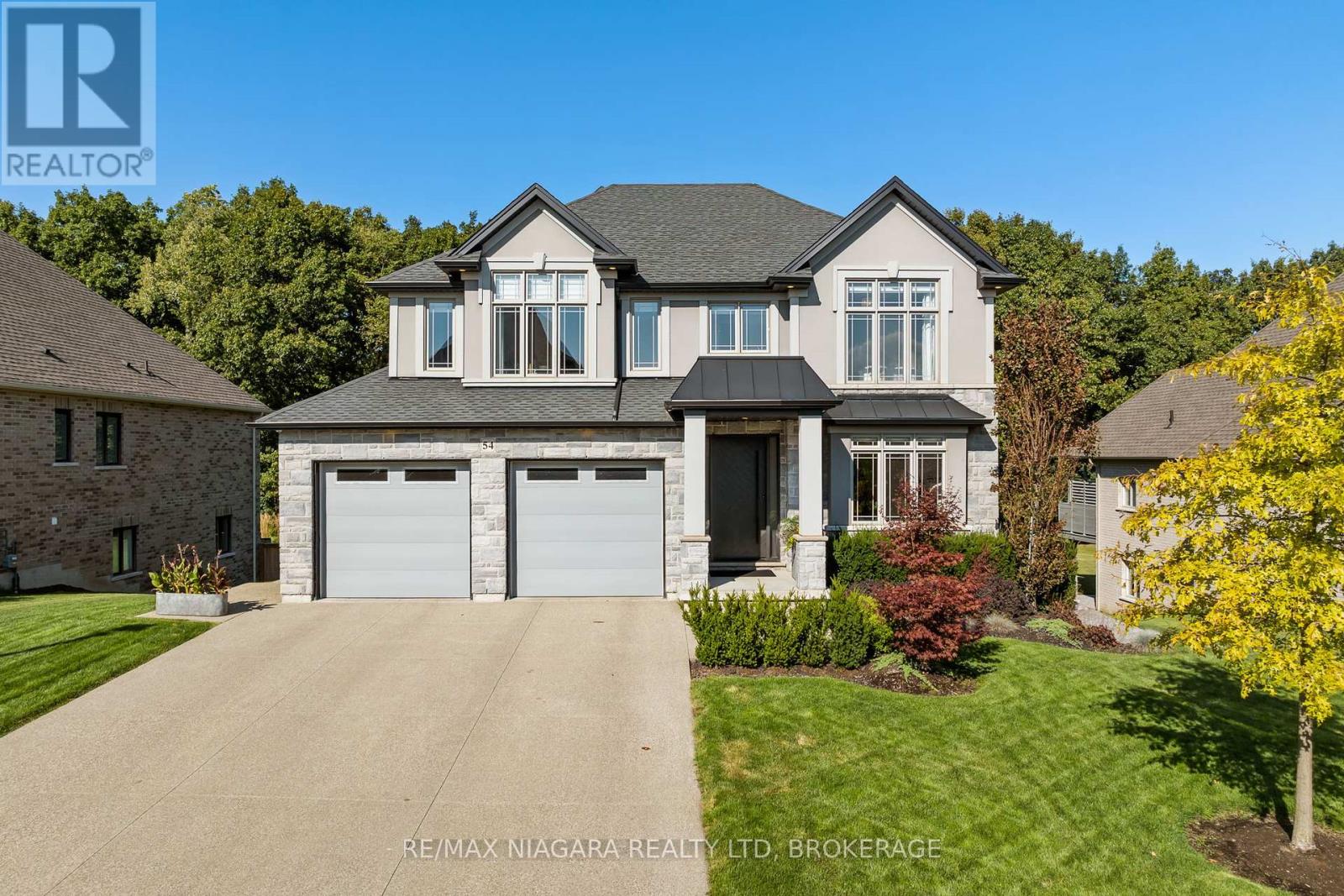 54 Philmori Blvd, Pelham, ON L0S 1E5