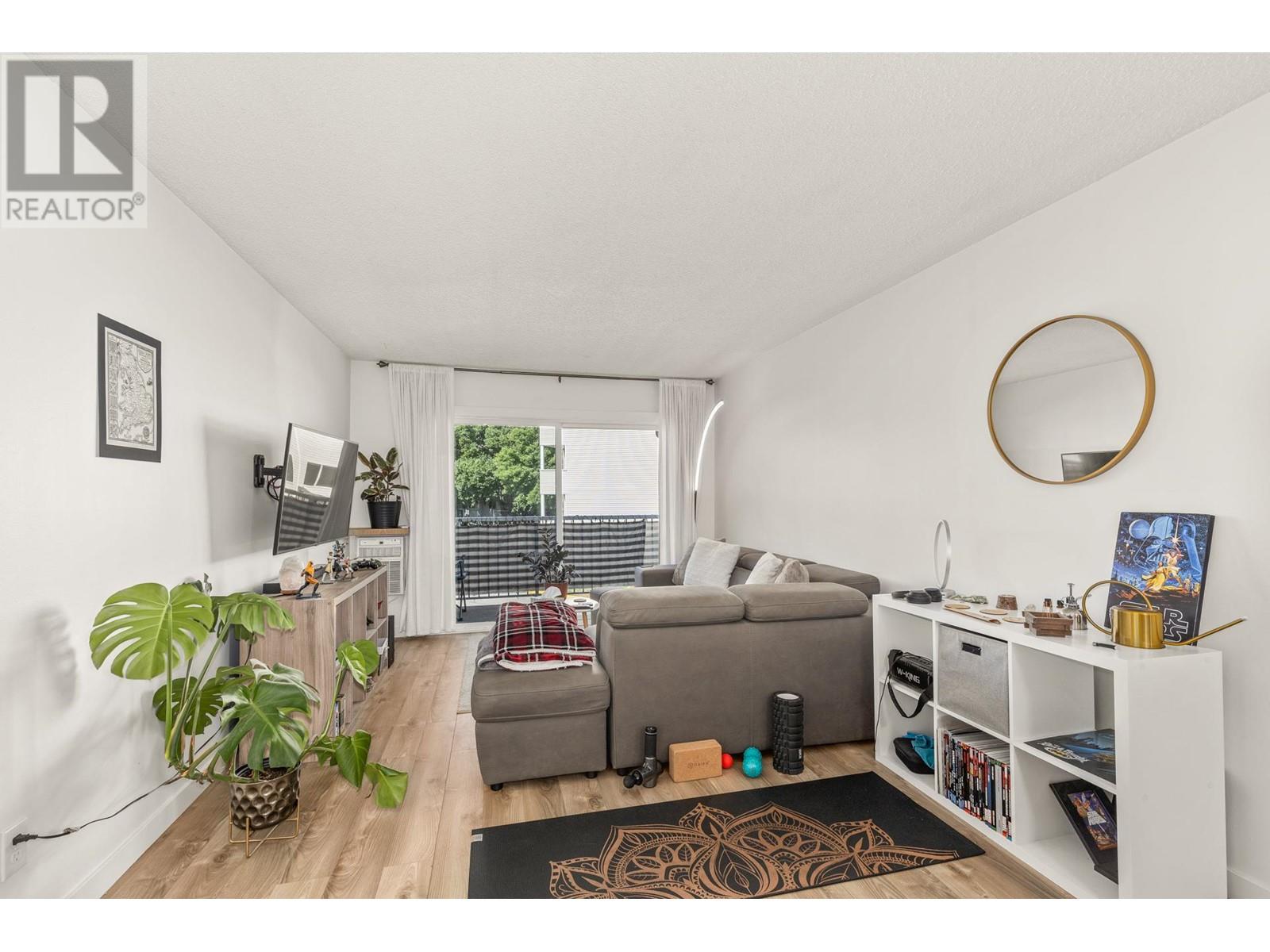 395 Franklyn Road Unit 304, Kelowna, BC V1X 5X8