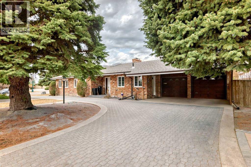15 Street S Unit 1922, Lethbridge, AB T1K 1W8