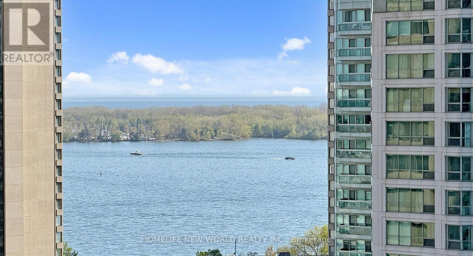1504 28 Freeland St, Toronto, ON M5E 0E3