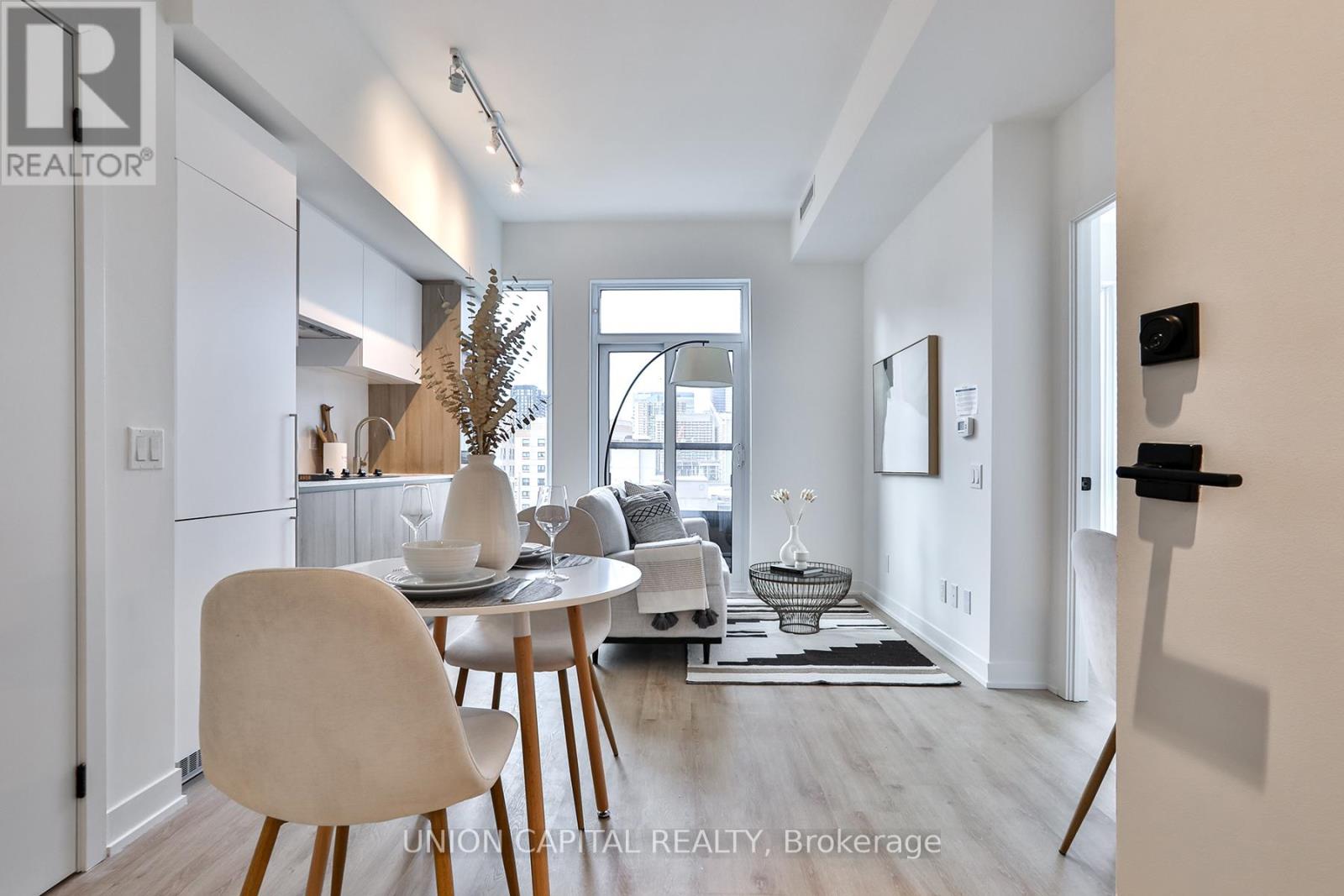 1005 319 Jarvis St, Toronto, ON M5B 0C8