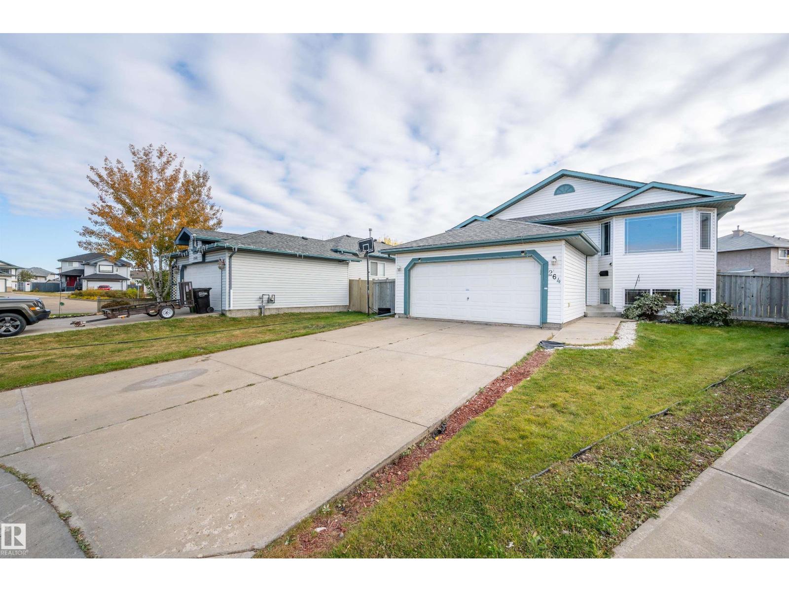 264 Dunvegan Rd NW, Edmonton, AB T5L 5E5