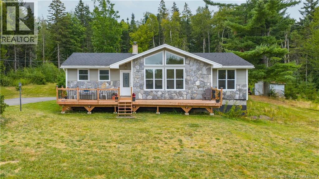 380 Bonney Rd, Nauwigewauk, NB E5N 7A6