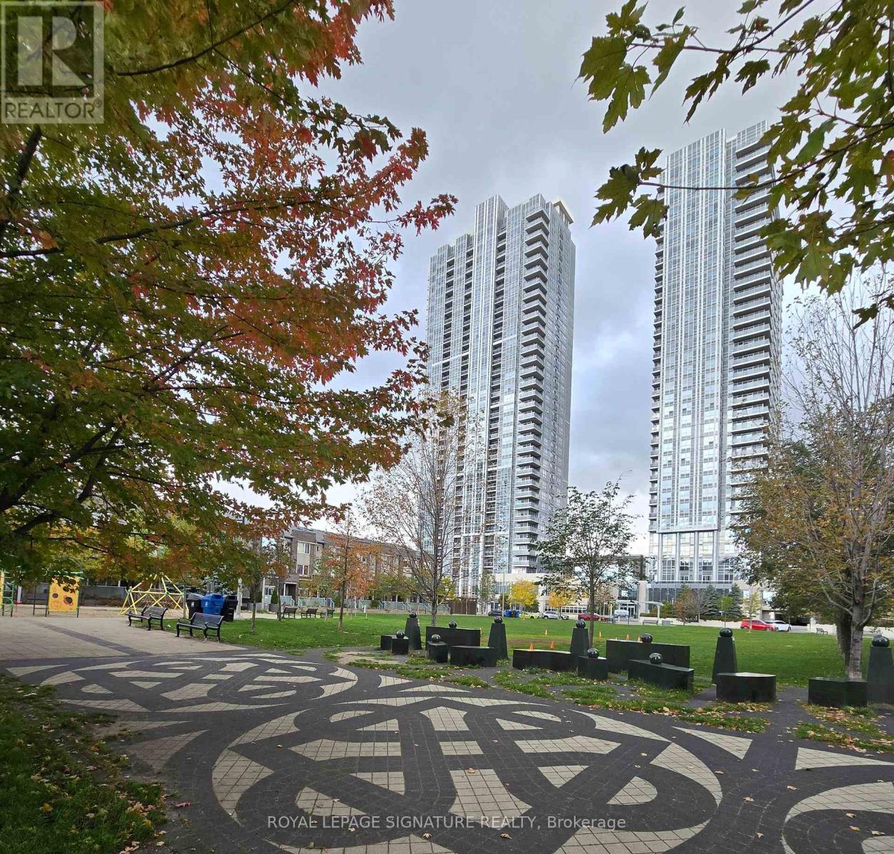 2616 275 Village Green Sq, Toronto, ON M1S 0L8