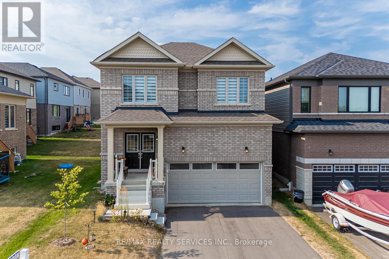 2 Blaney St, Brant, ON N0E 1N0