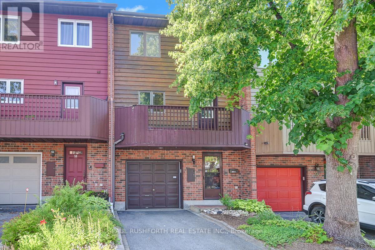 16 Oakley Ave, Ottawa, ON K2B 6M6
