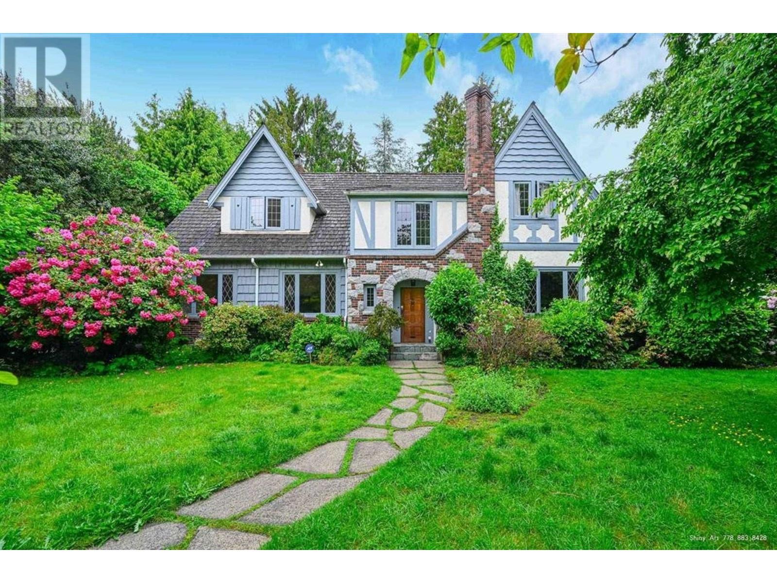 1383 W 32 Ave, Vancouver, BC V6H 2J4