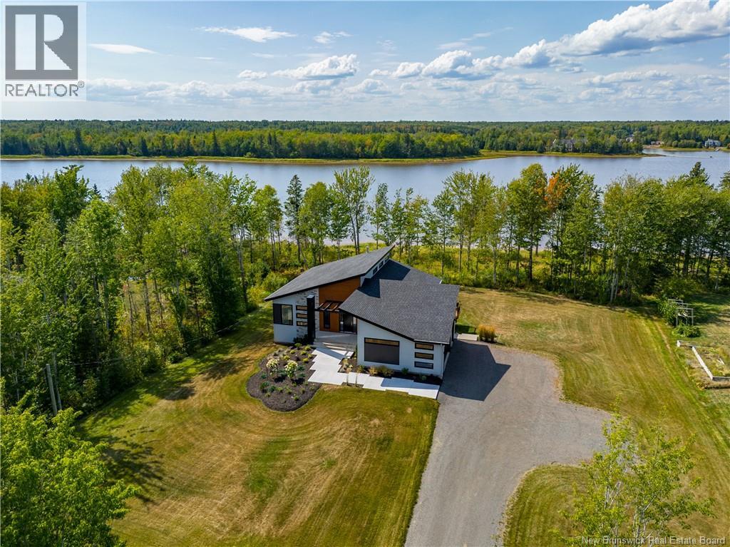 331 Pointeanicet, Grand-barachois, NB E4P 8Z7