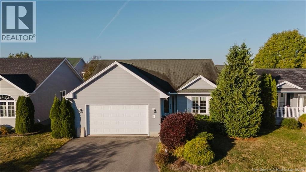 4 Devonayer Ct, Rothesay, NB E2E 6E2