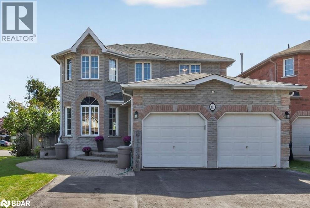 122 Northview Cres, Barrie, ON L4N 9T7