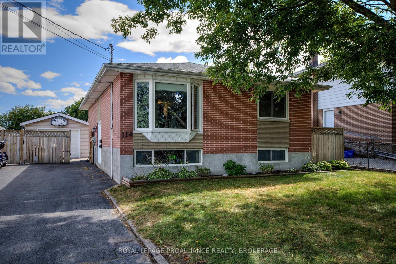 114 Drennan St, Kingston, ON K7K 2S5