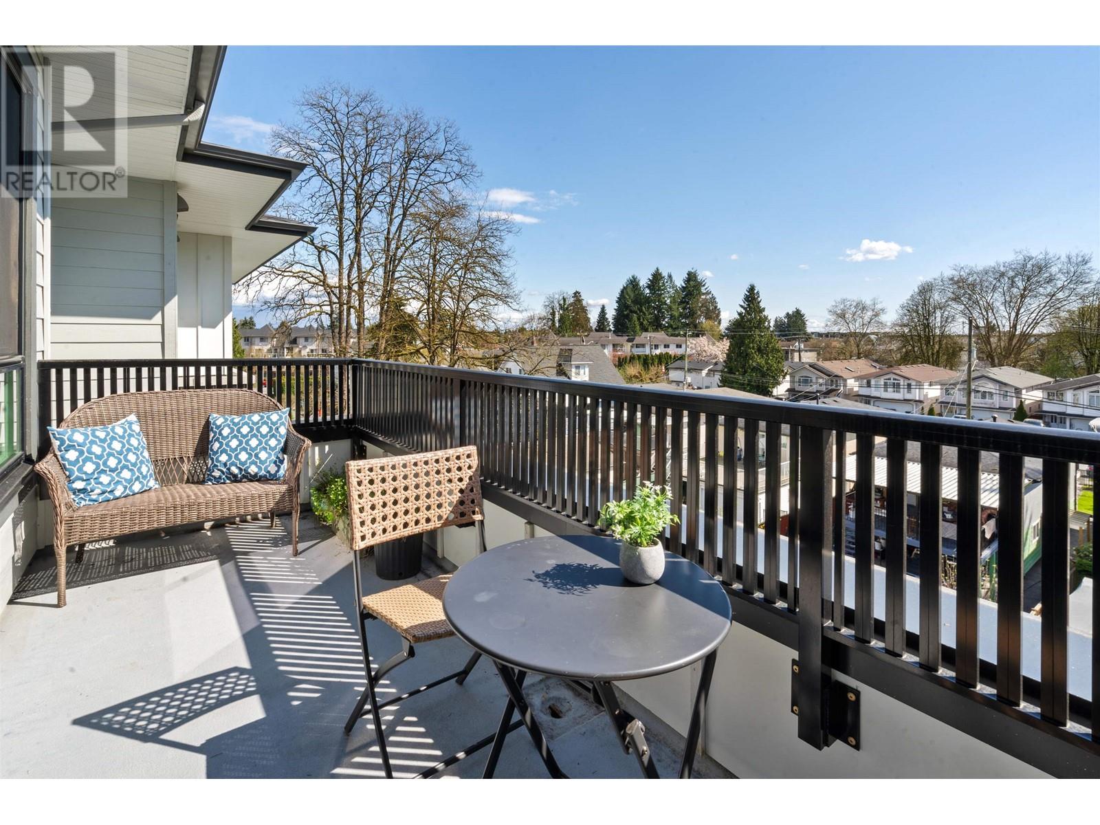 2160 Grant Avenue Unit 404, Port Coquitlam, BC V3B 0T3