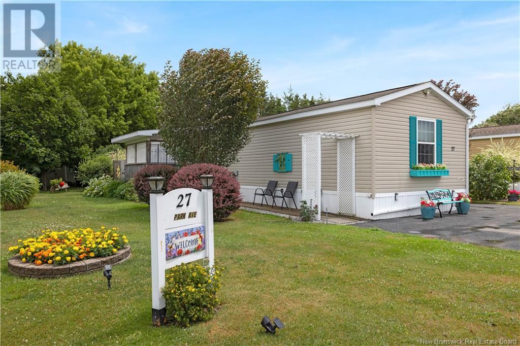 27 Park Ave, Sussex Corner, NB E4E 0B4