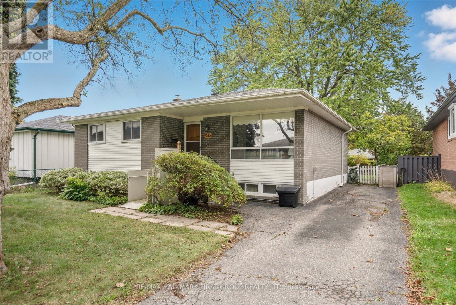 848 Bem Ave, Pickering, ON L1W 1X3