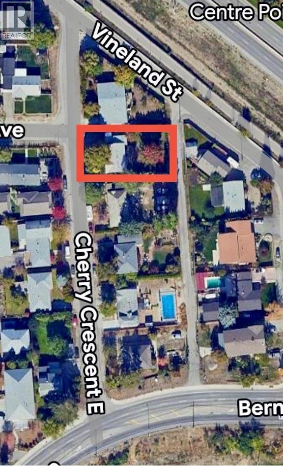 1381 Cherry Cres E, Kelowna, BC V1Y 3Y2