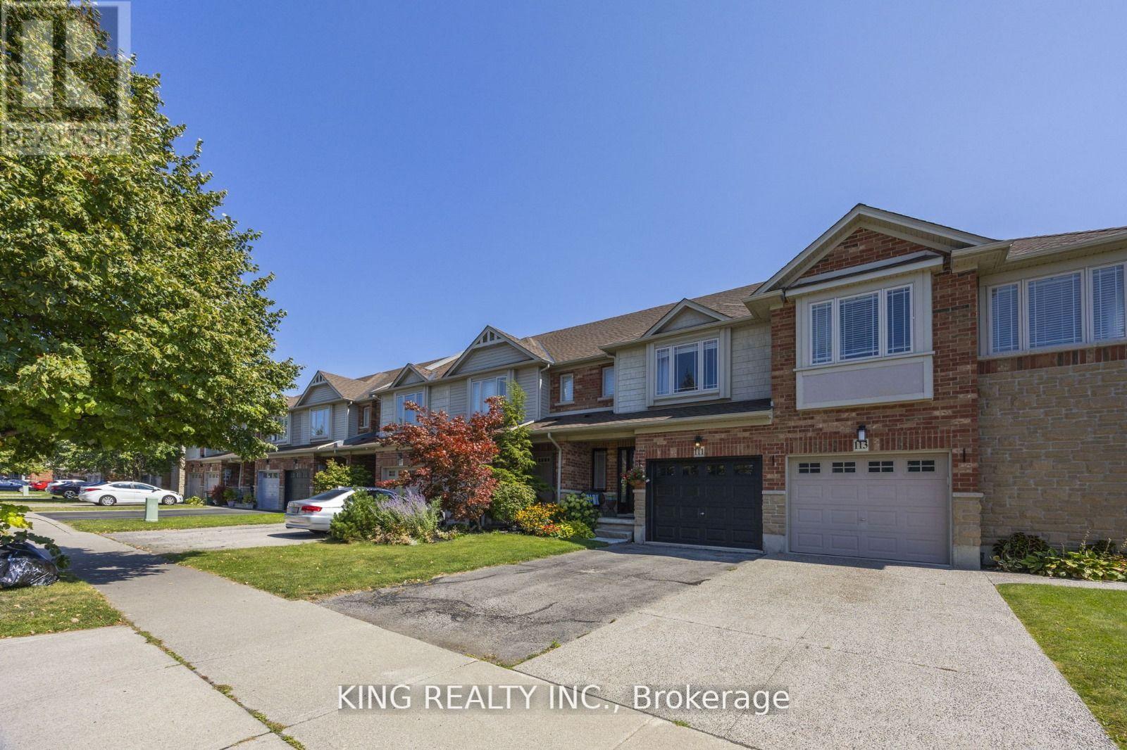 111 Donald Bell Dr, Hamilton, ON L0R 1C0
