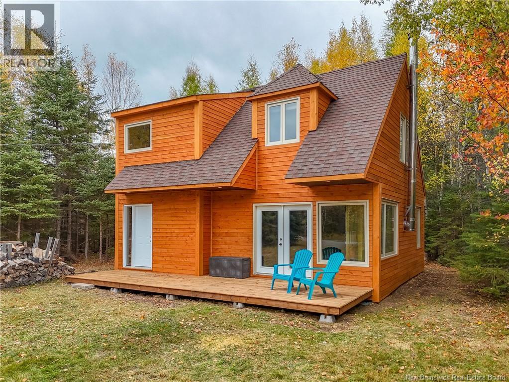 13 Meadows Ln, Central Hainesville, NB E6E 1K4