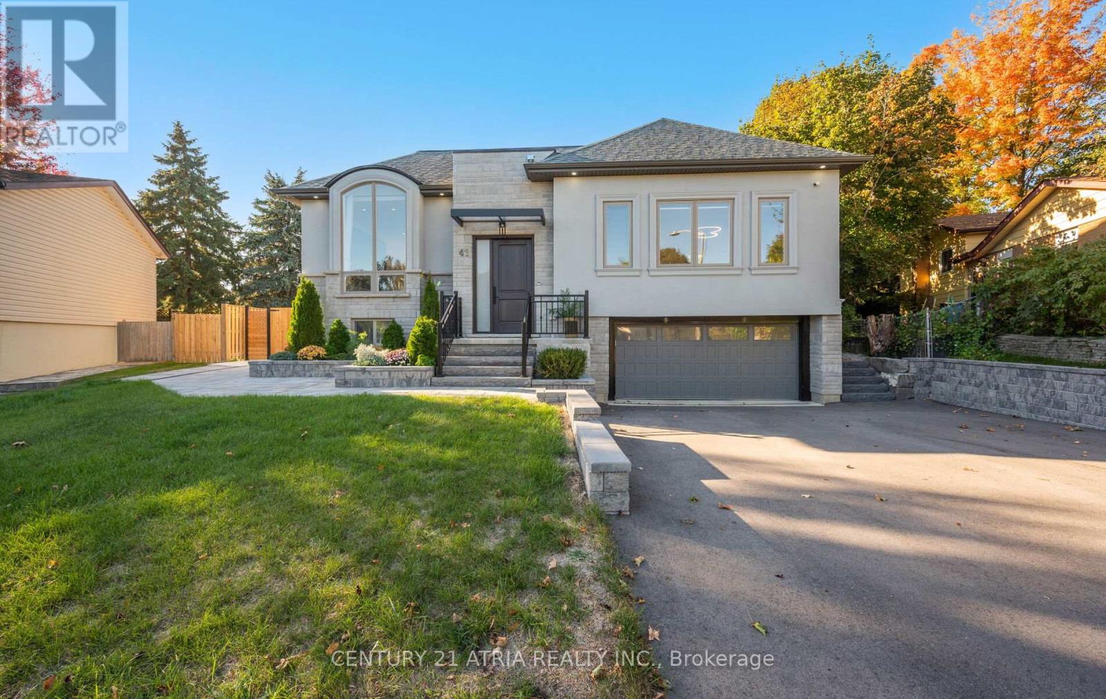 41 Sir Bodwin Pl, Markham Markham Village, ON L1P 2X7