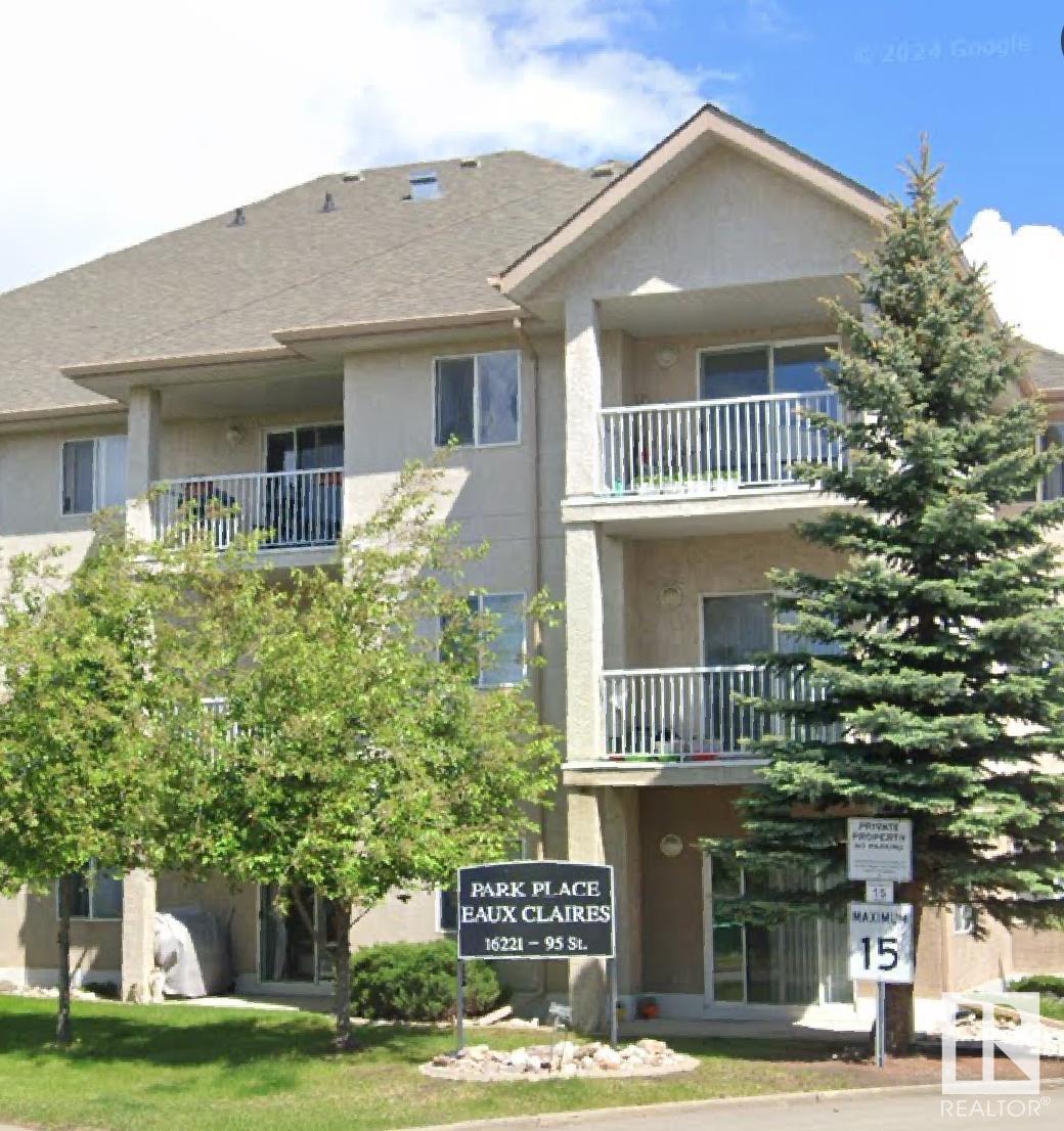 16221 95 Street #112, Edmonton, AB T5H 4L9