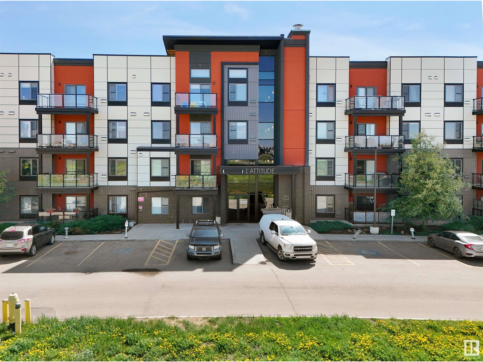 320 Ambleside Link Southwest #304, Edmonton, AB T6W 2Z9