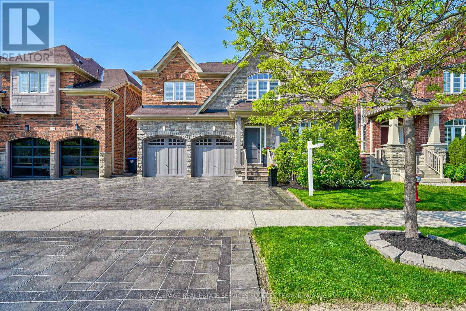 5354 Mallory Rd, Mississauga, ON L5M 0J3