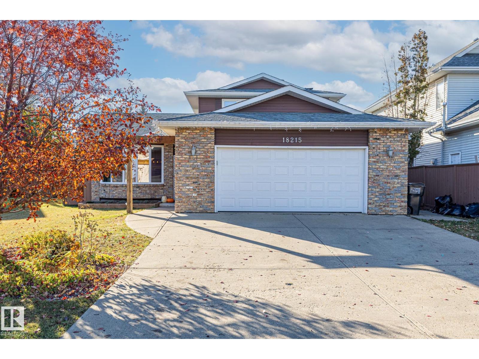 62 Av Nw Unit 18215 #b, Edmonton, AB T5T 3J9