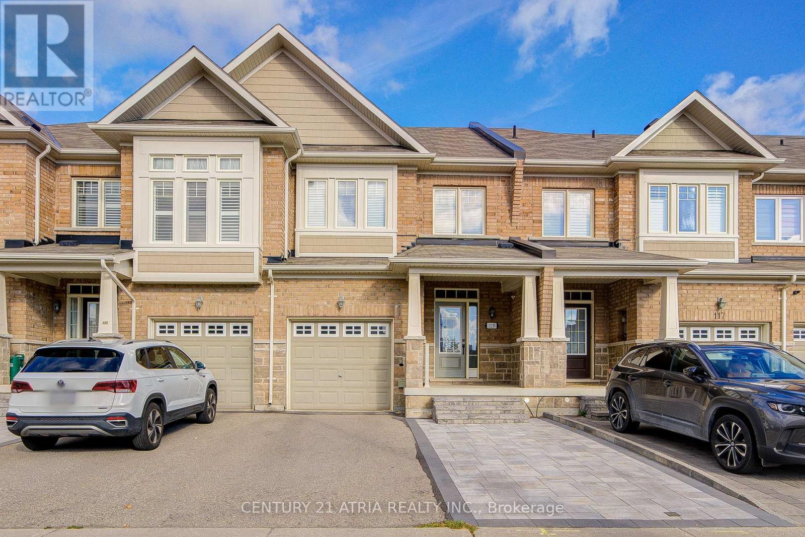 119 Windrow St, Richmond Hill, ON L4E 4Y4
