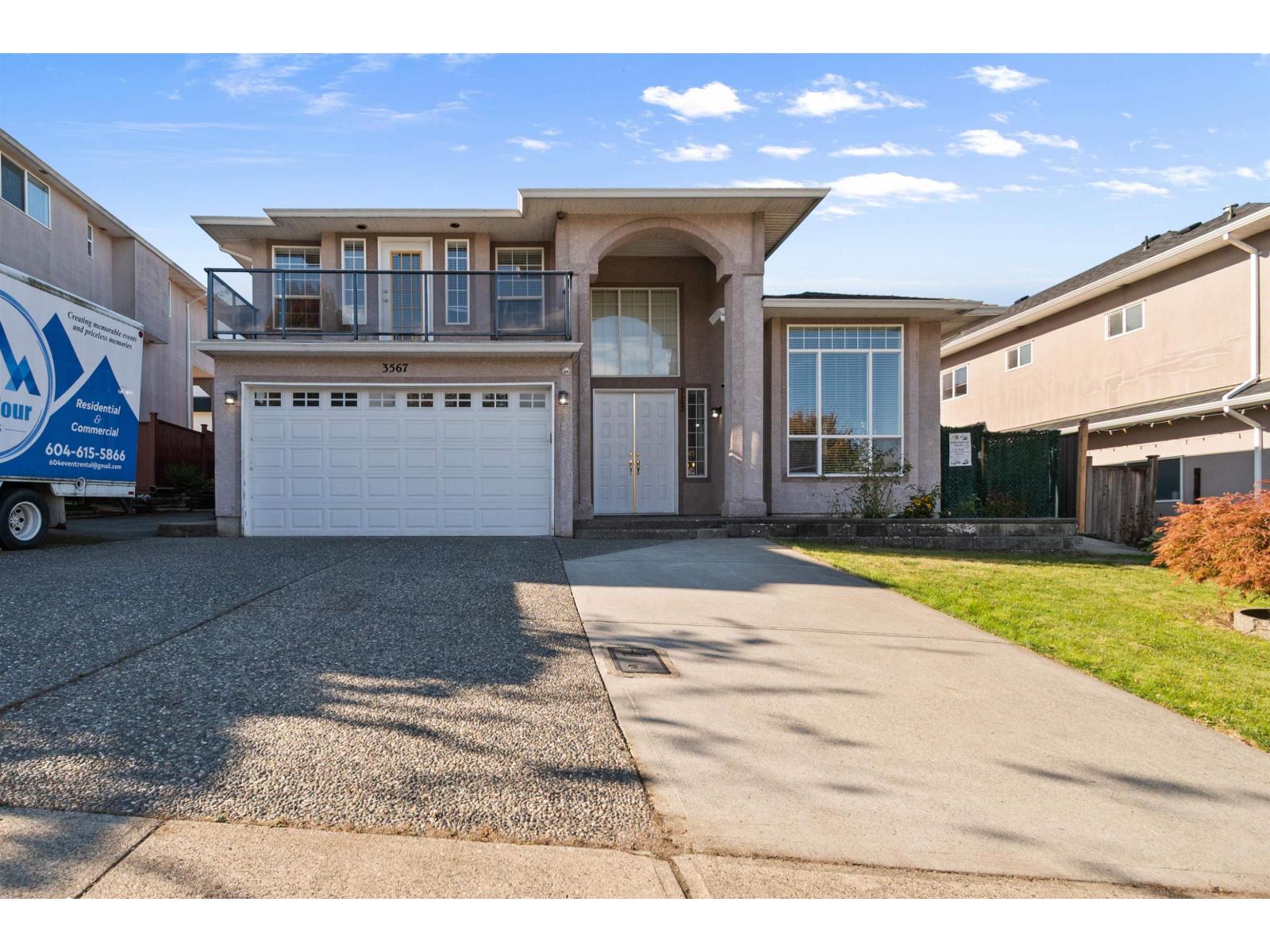 3567 Summit Dr, Abbotsford, BC V2T 6S4