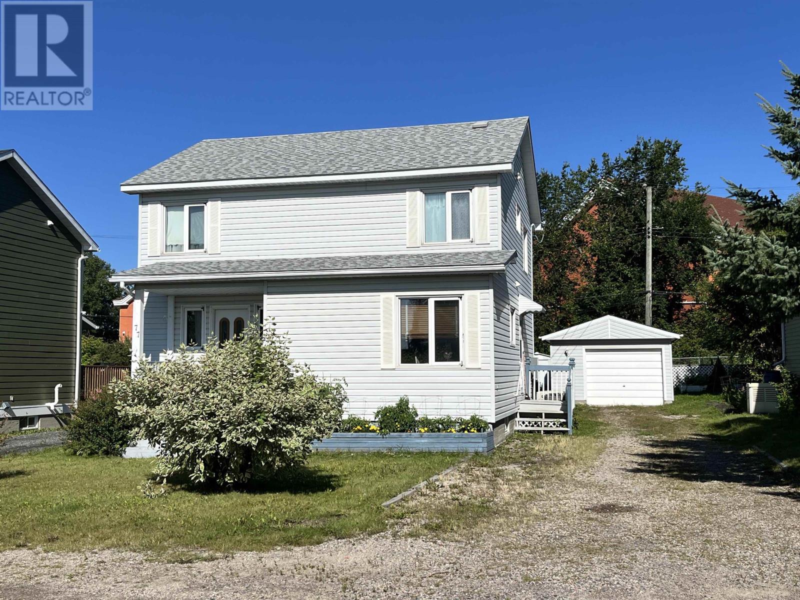 77 Lassie Rd, Balmertown, ON P0V 1C0